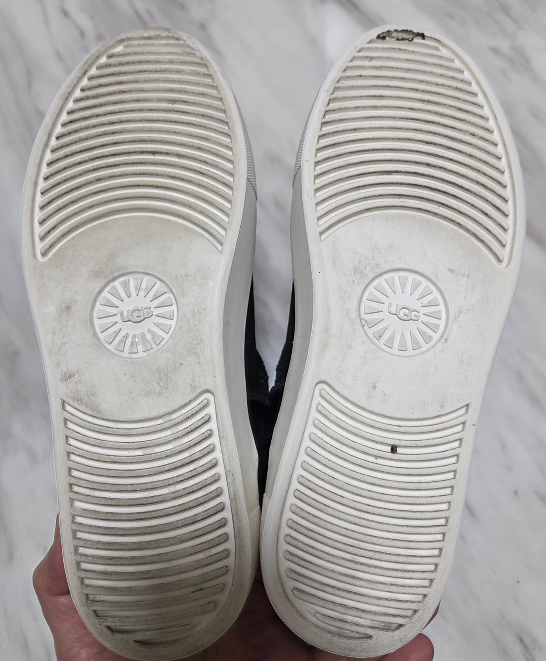 어그 아이카 스웨이드 스니커 부츠 상품이미지10