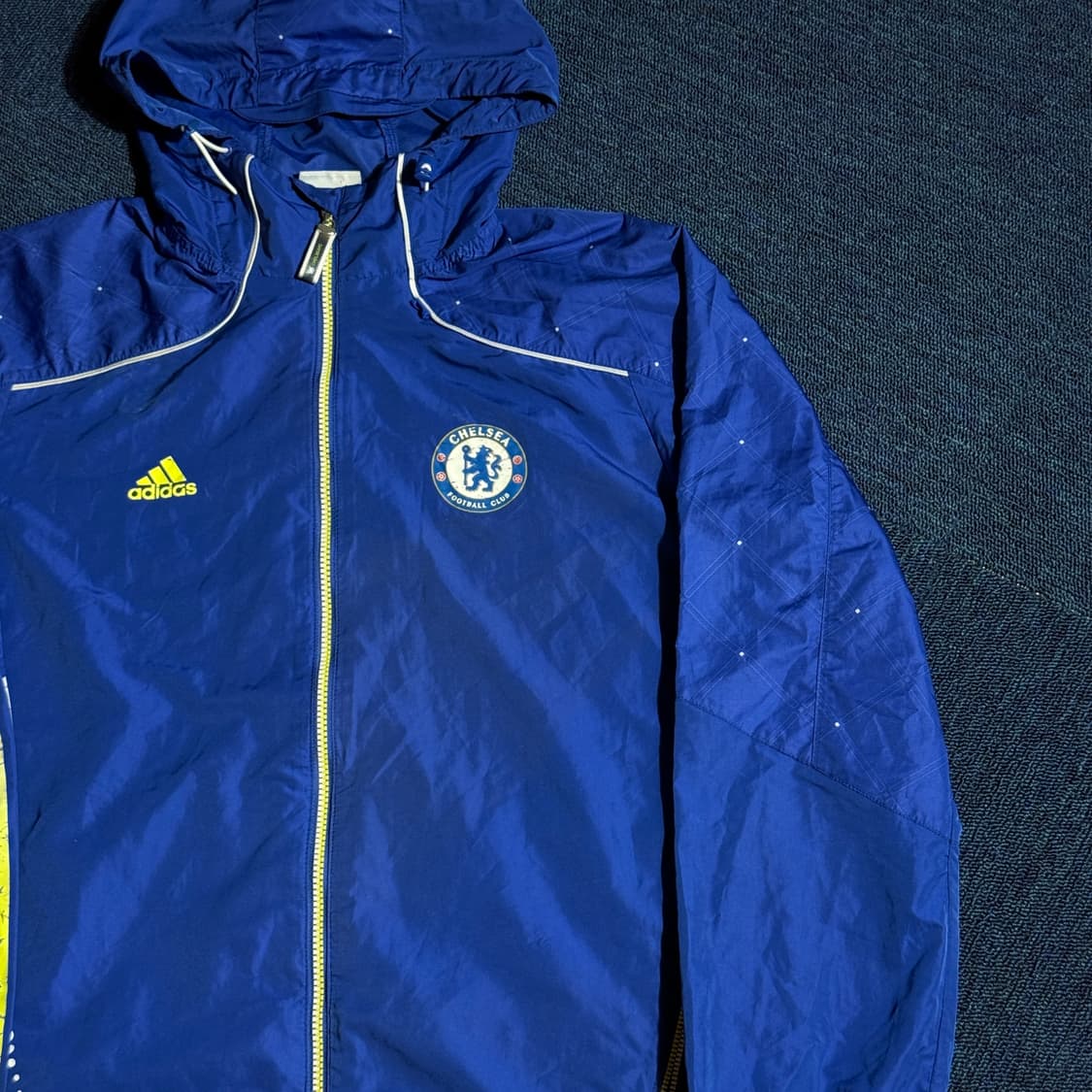 아디다스 첼시 바람막이 블루 상품이미지2