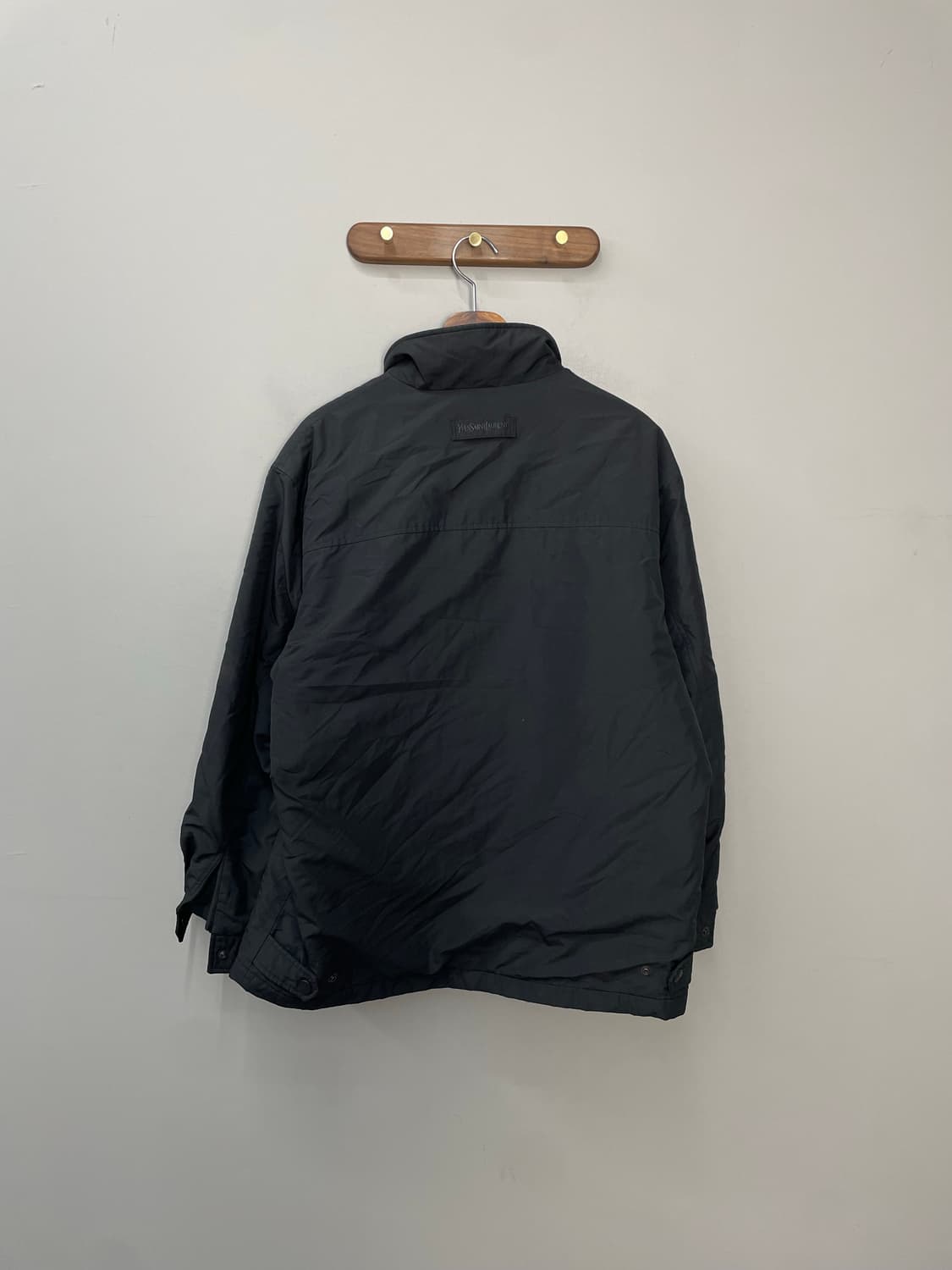 입생로랑 내피 패디드 블랙 자켓 H1767 상품이미지4