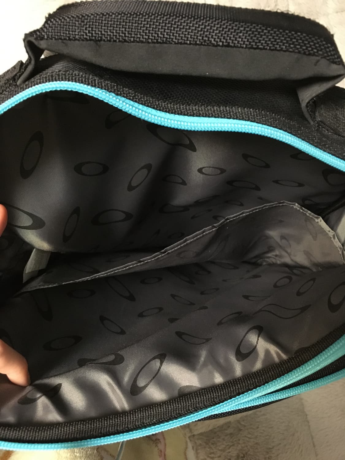 oakley vintage square bag 상품이미지2