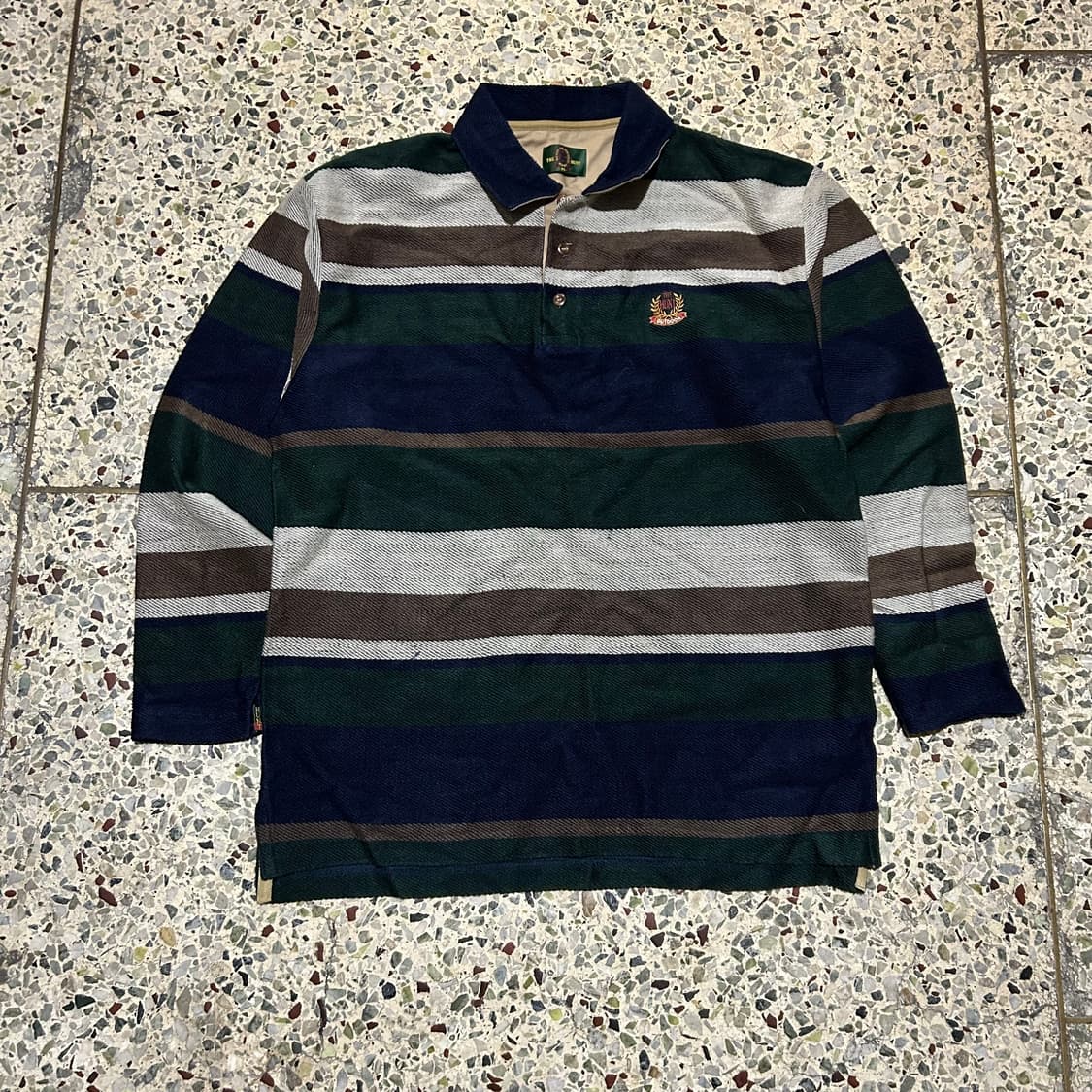 더헌트(The hunt) 스트라이프 카라티 상품이미지1