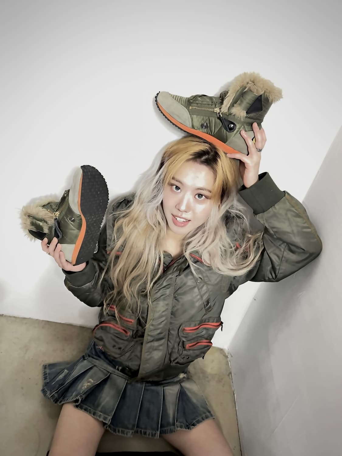 캐피탈 퍼 디테일 ma-1 스니커즈 상품이미지3