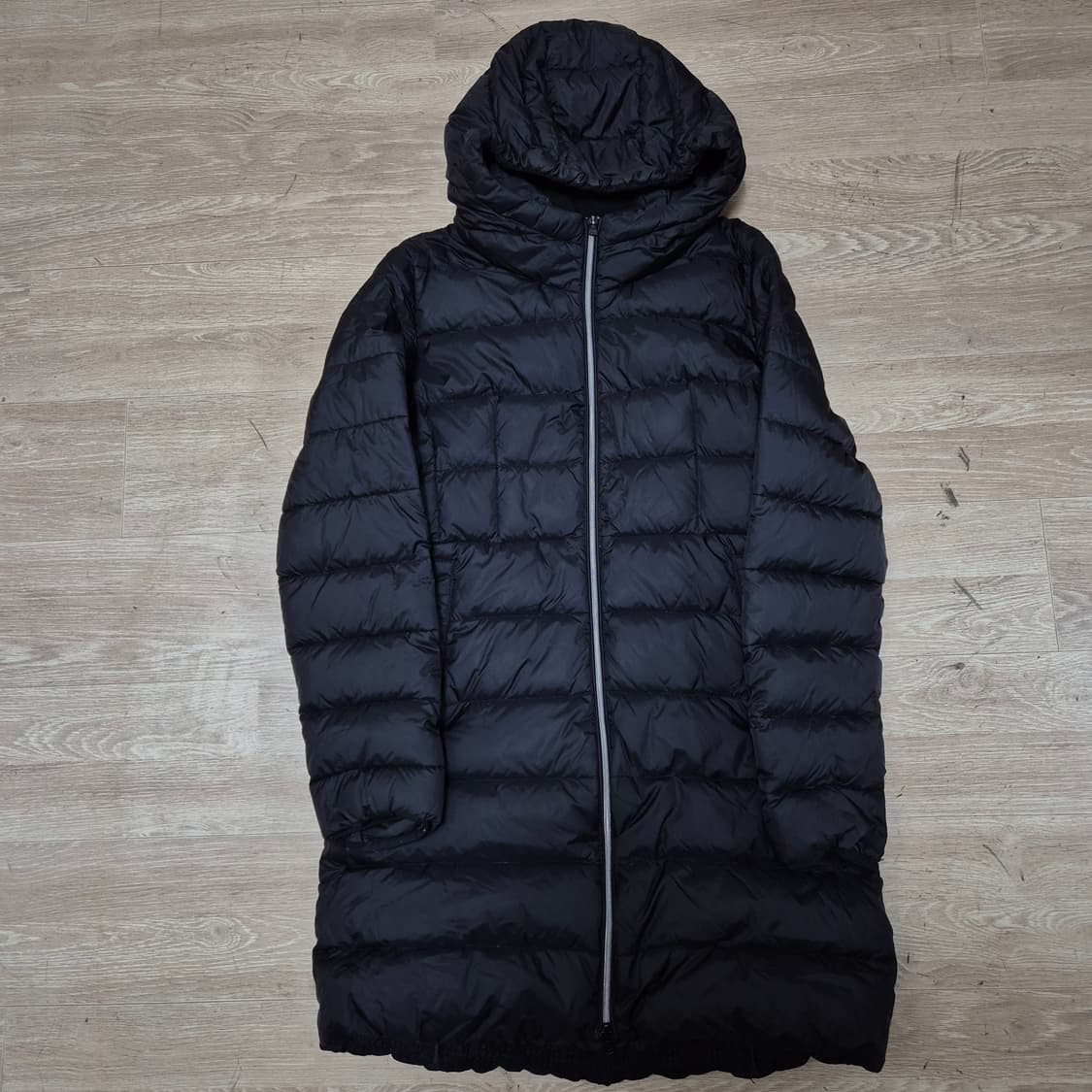 마모트 여성 프리미엄 후드 구스다운 경량 롱패딩 점퍼 L(100) 상품이미지1