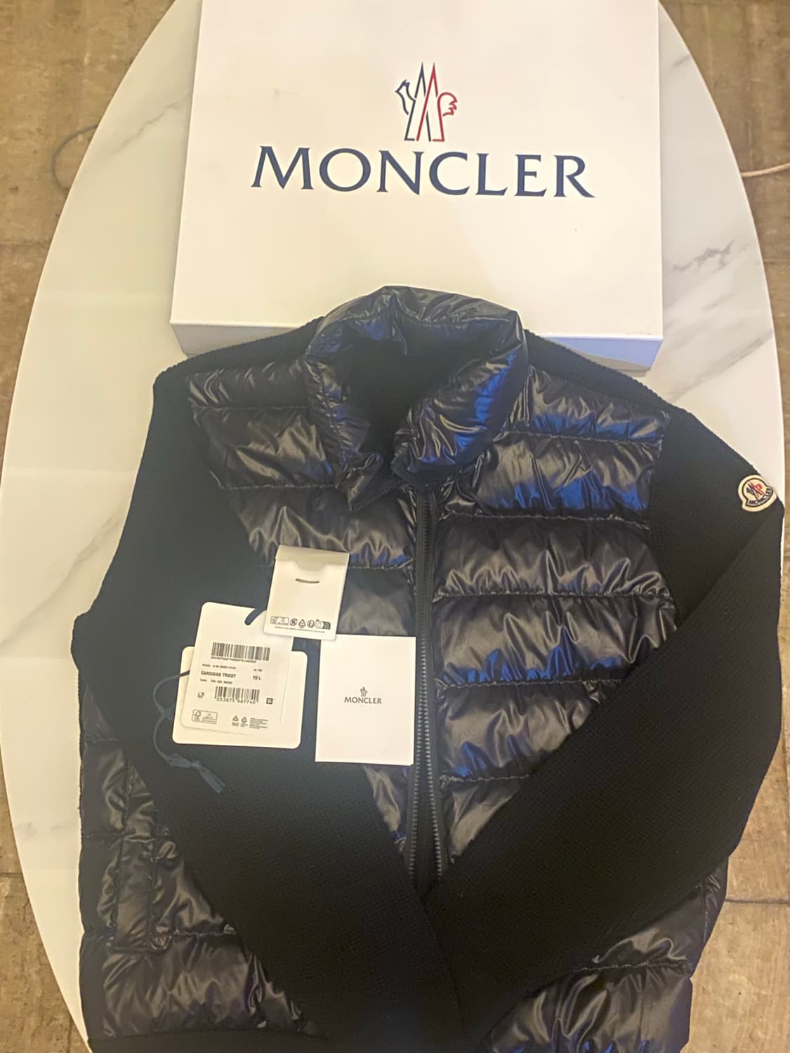 몽클레어 니트패딩 L사이즈 새상품급 정품 급처분 상품이미지1