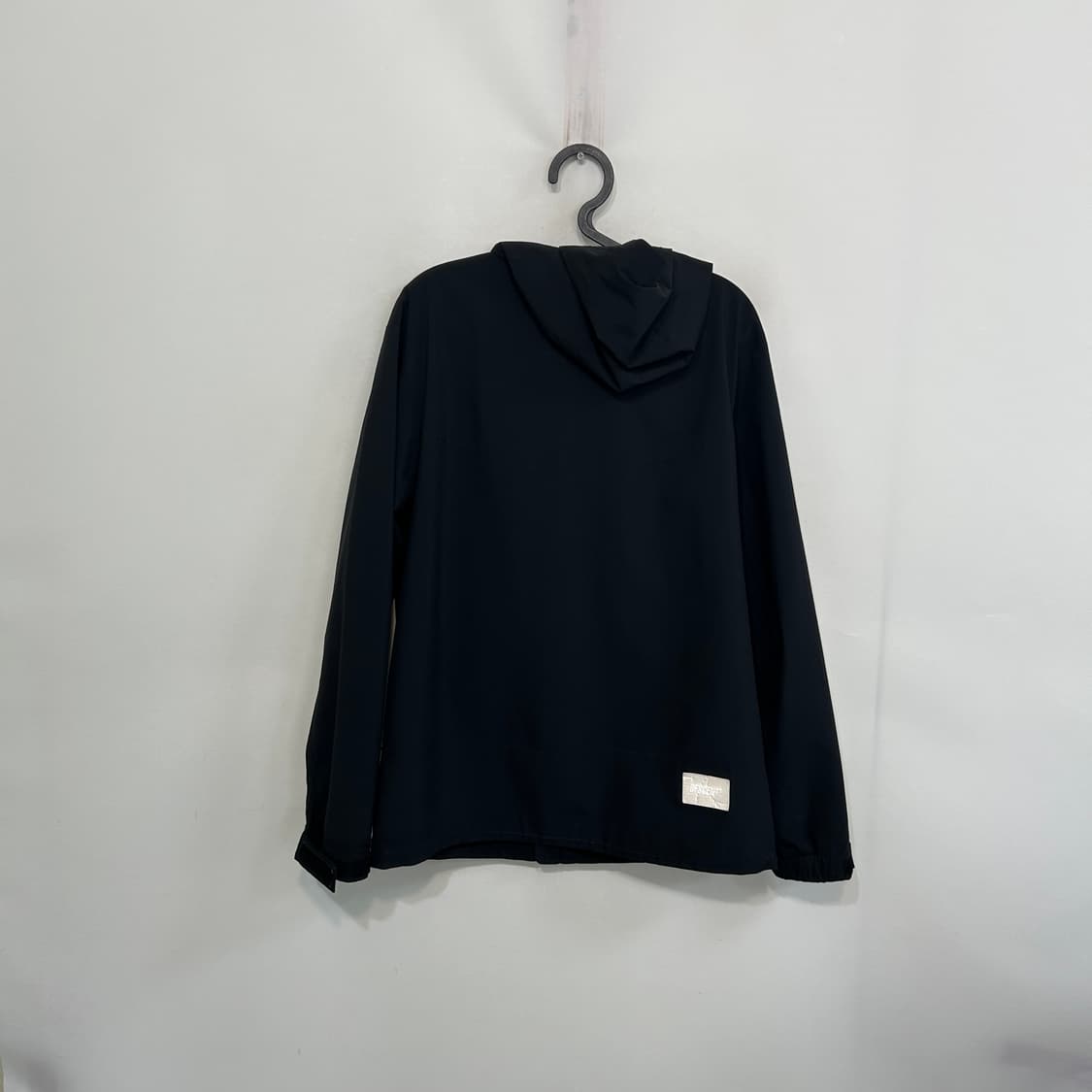 데상트 여성 바람막이 90 상품이미지3