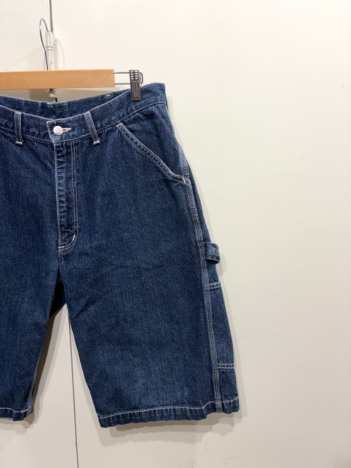 칼하트 데님 카펜터 쇼츠 상품이미지2