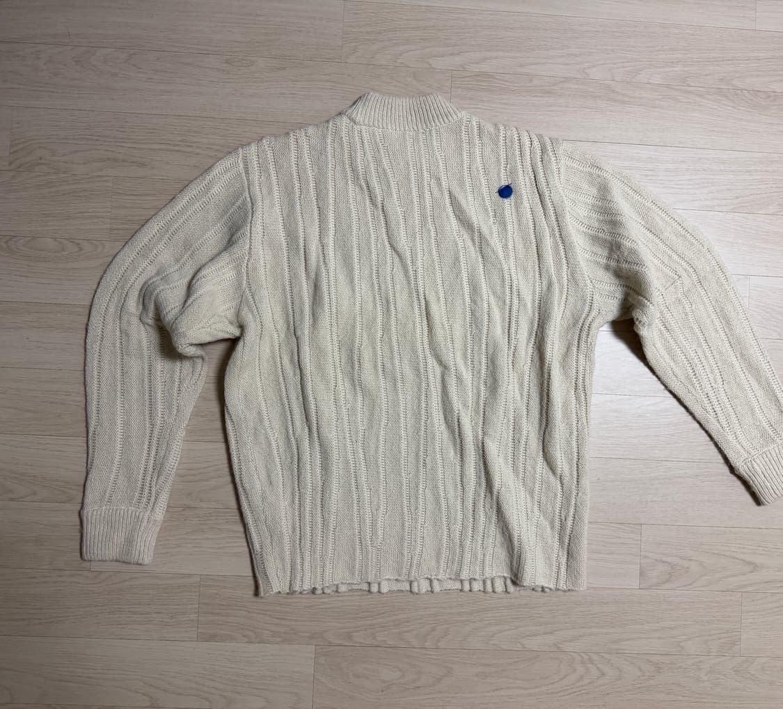 아더에러 오프화이트 리버시블 니트 스웨터 상품이미지7