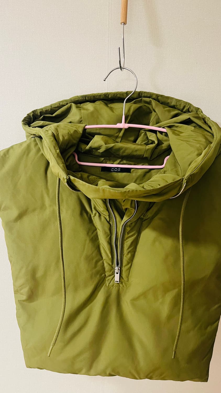 새상품) 코스 후디드 패딩 다운 베스트 바라클라바 상품이미지4