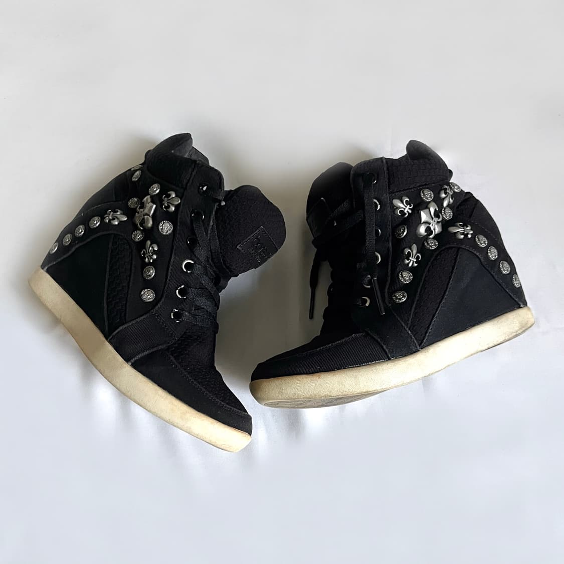 Gothic ⚜️ Stud Wedge High Top 상품이미지8