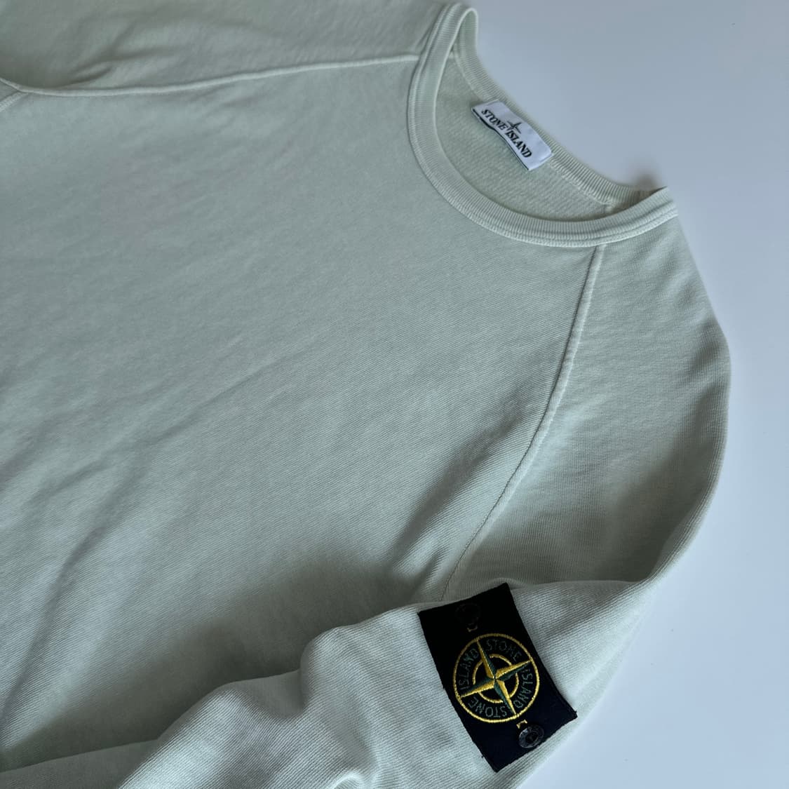 Stone island 스톤아일랜드 라임 와펜 니트 맨투맨 상품이미지3