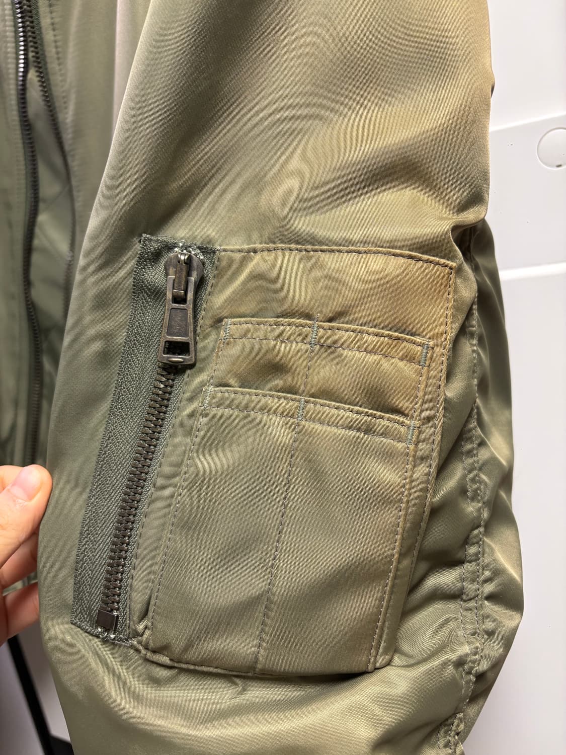 발렌시아가 크롭 봄버[L] 상품이미지4