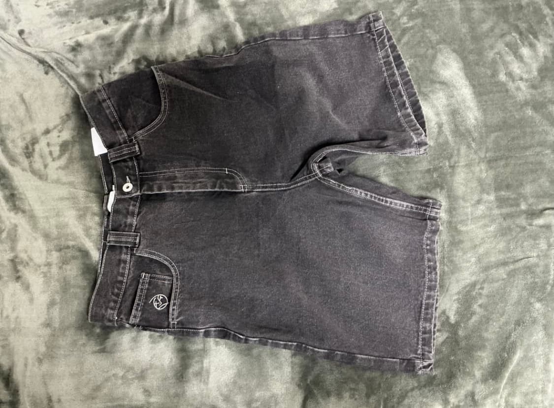 [L사이즈]폴라스케이트 빅보이 숏츠 실버블랙  상품이미지1