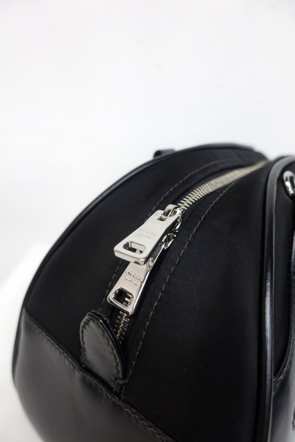 프라다 볼링백 상품이미지6