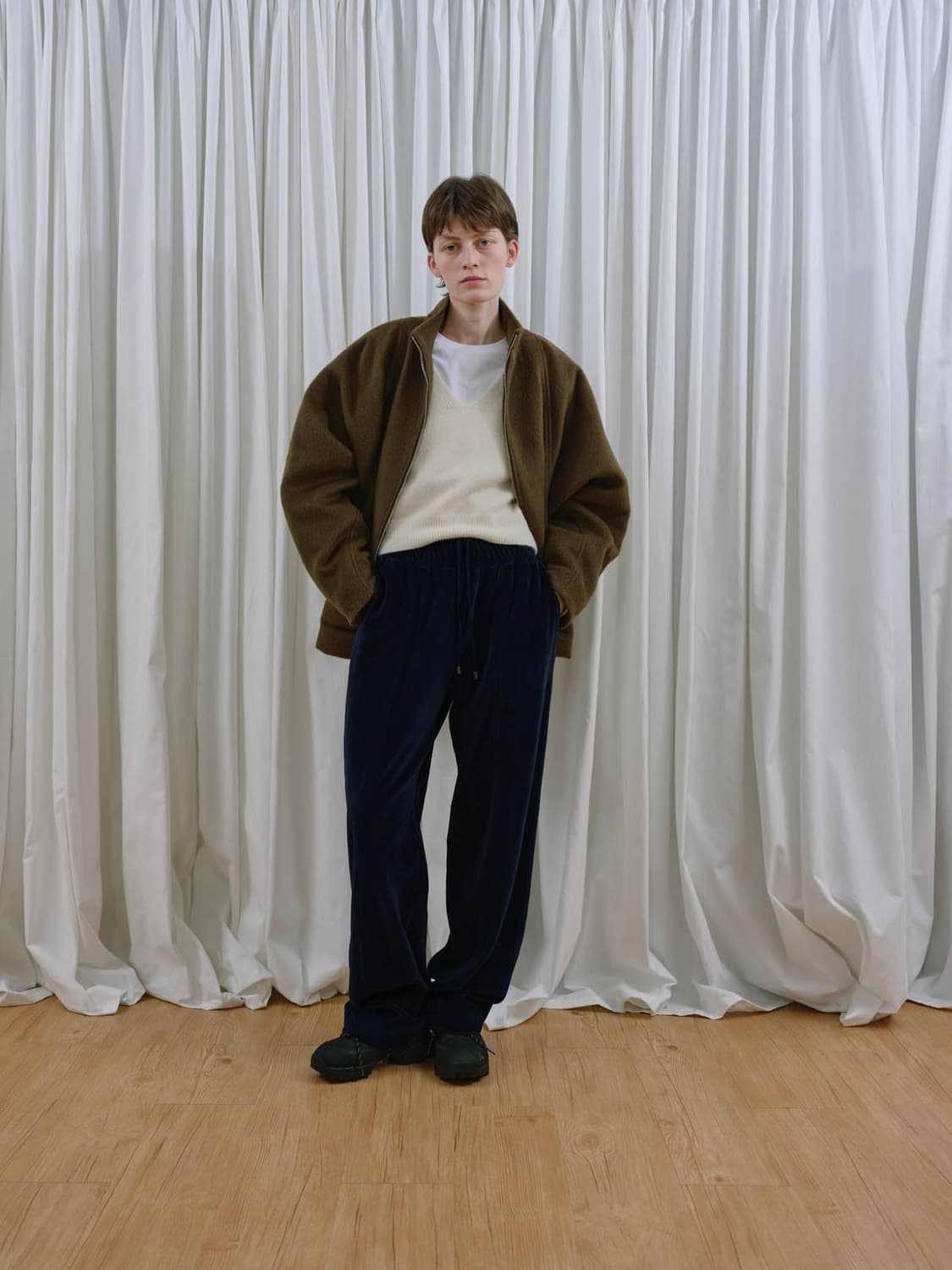 에토스 벨벳 팬츠 (새상품) 상품이미지1