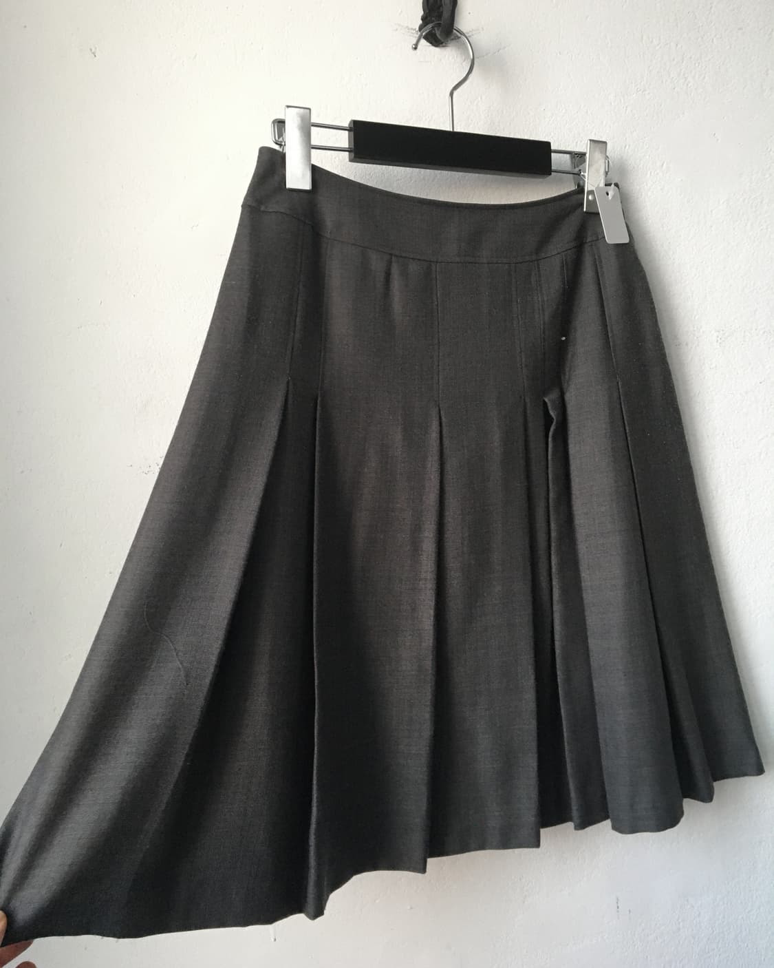 Pleats midi skirt 상품이미지2