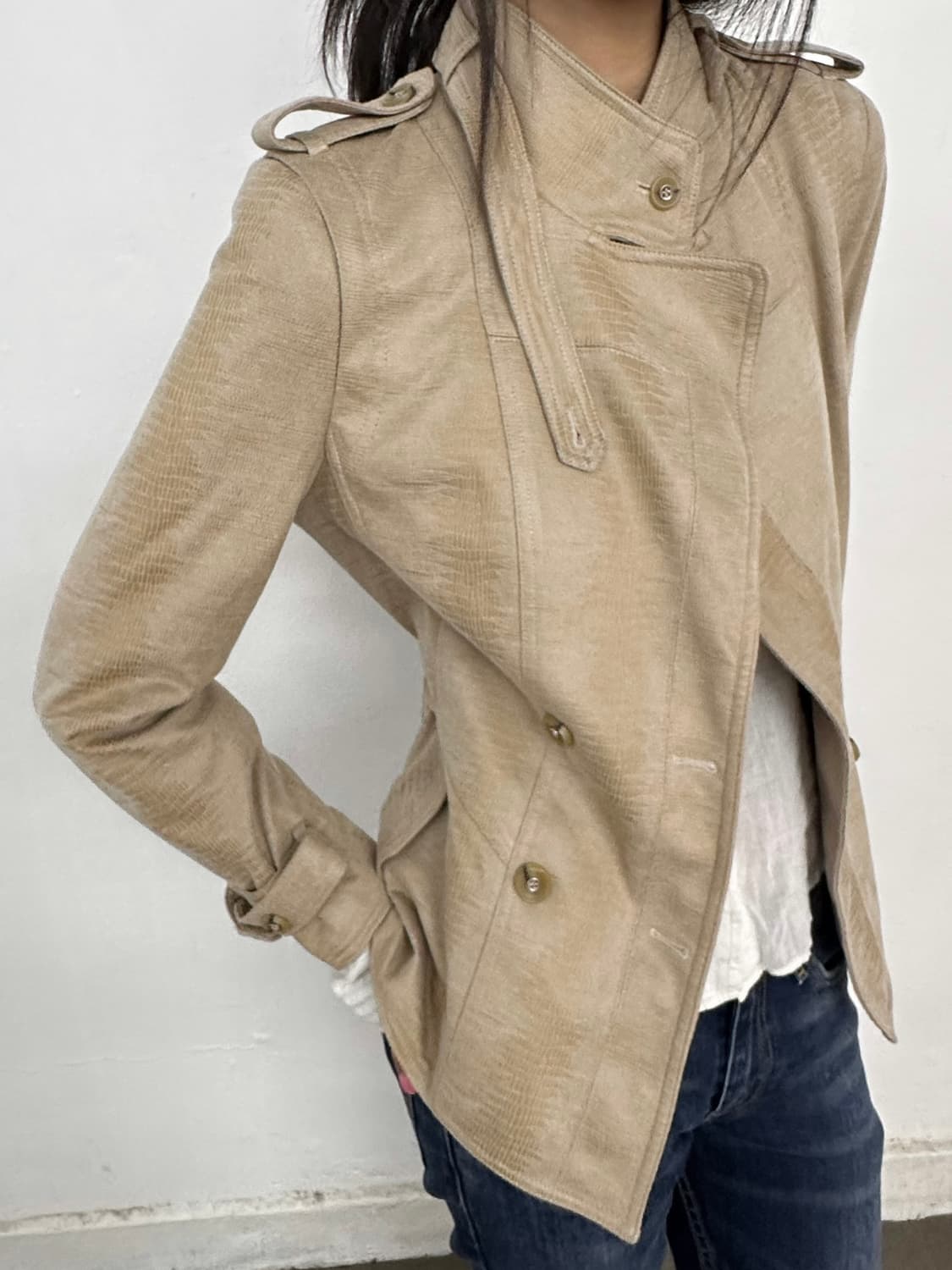 Beige Suede High Neck Jacket 상품이미지1