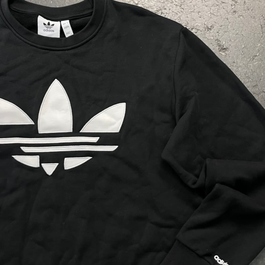 105 아디다스 맨투맨 상품이미지2