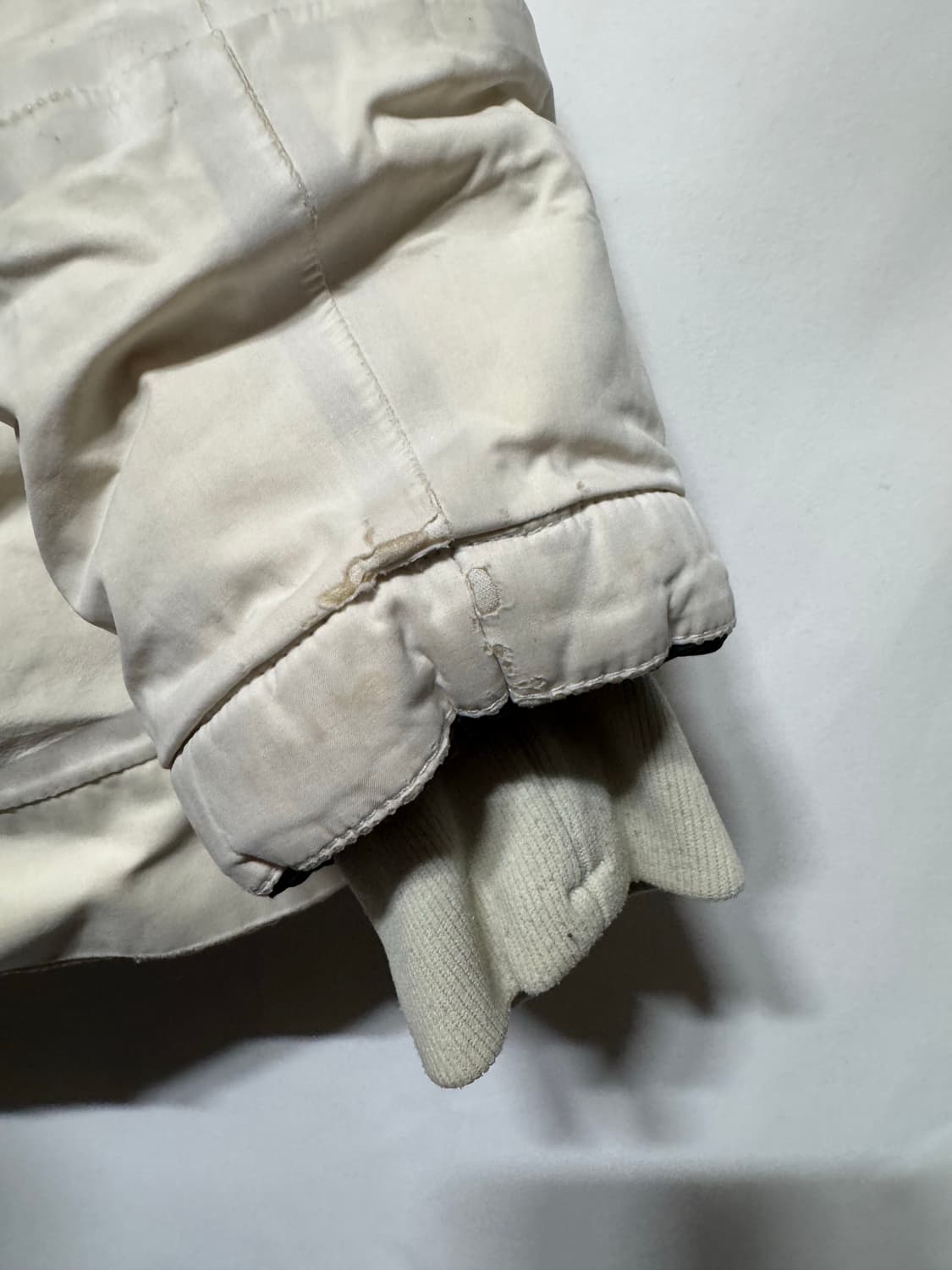 M 스톤아일랜드 프리마로프트 자켓 상품이미지3