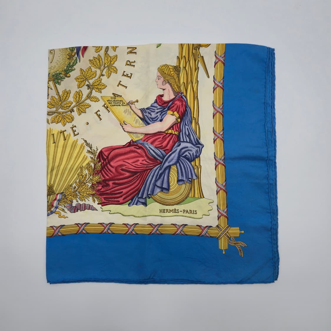 HERMES 에르메스 실크 스카프(90cm)[BF9685-0009-01] 상품이미지3