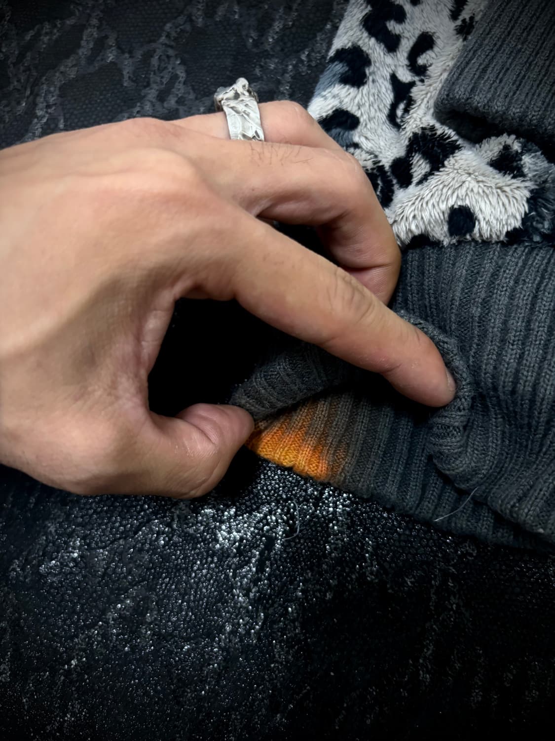 “Vintage” Black Leopard 2-way Fleece Zip 상품이미지6