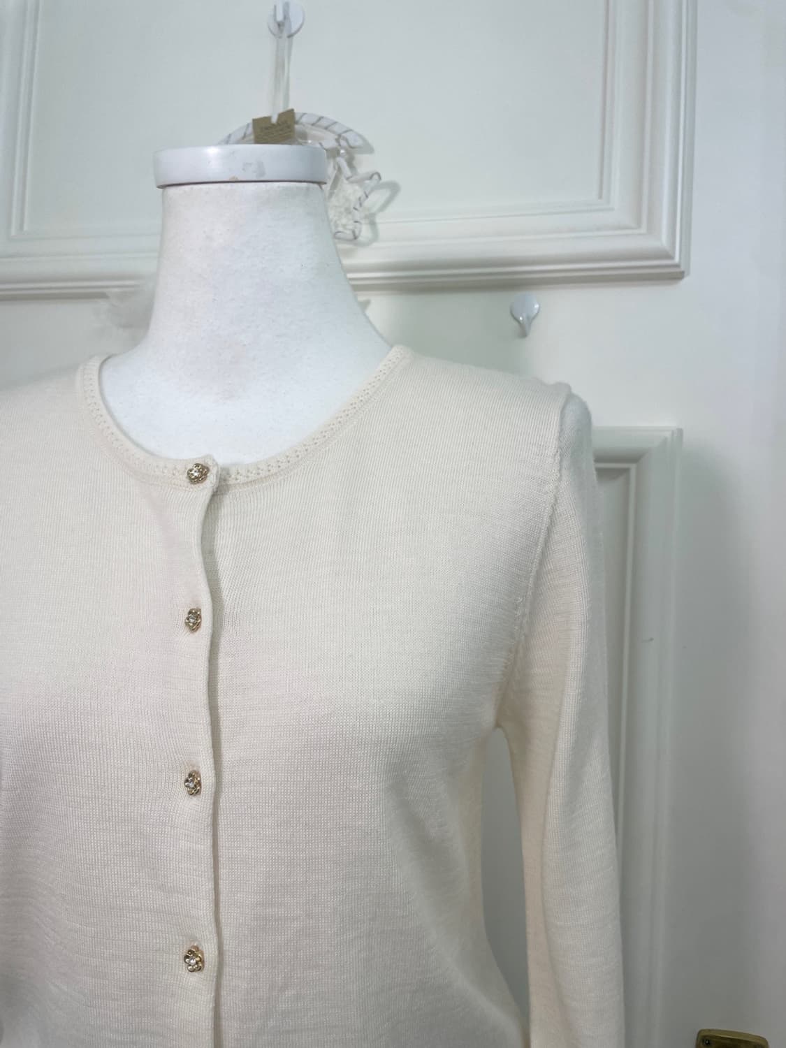 ivory flower button basic cardigan 상품이미지7