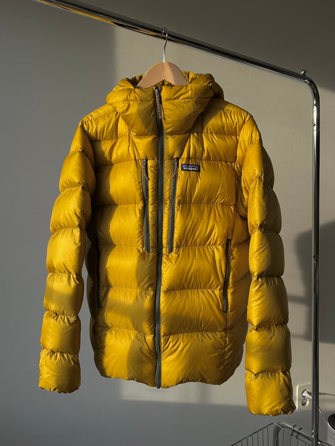 Patagonia Fitz Roy Down Hoody 상품이미지2