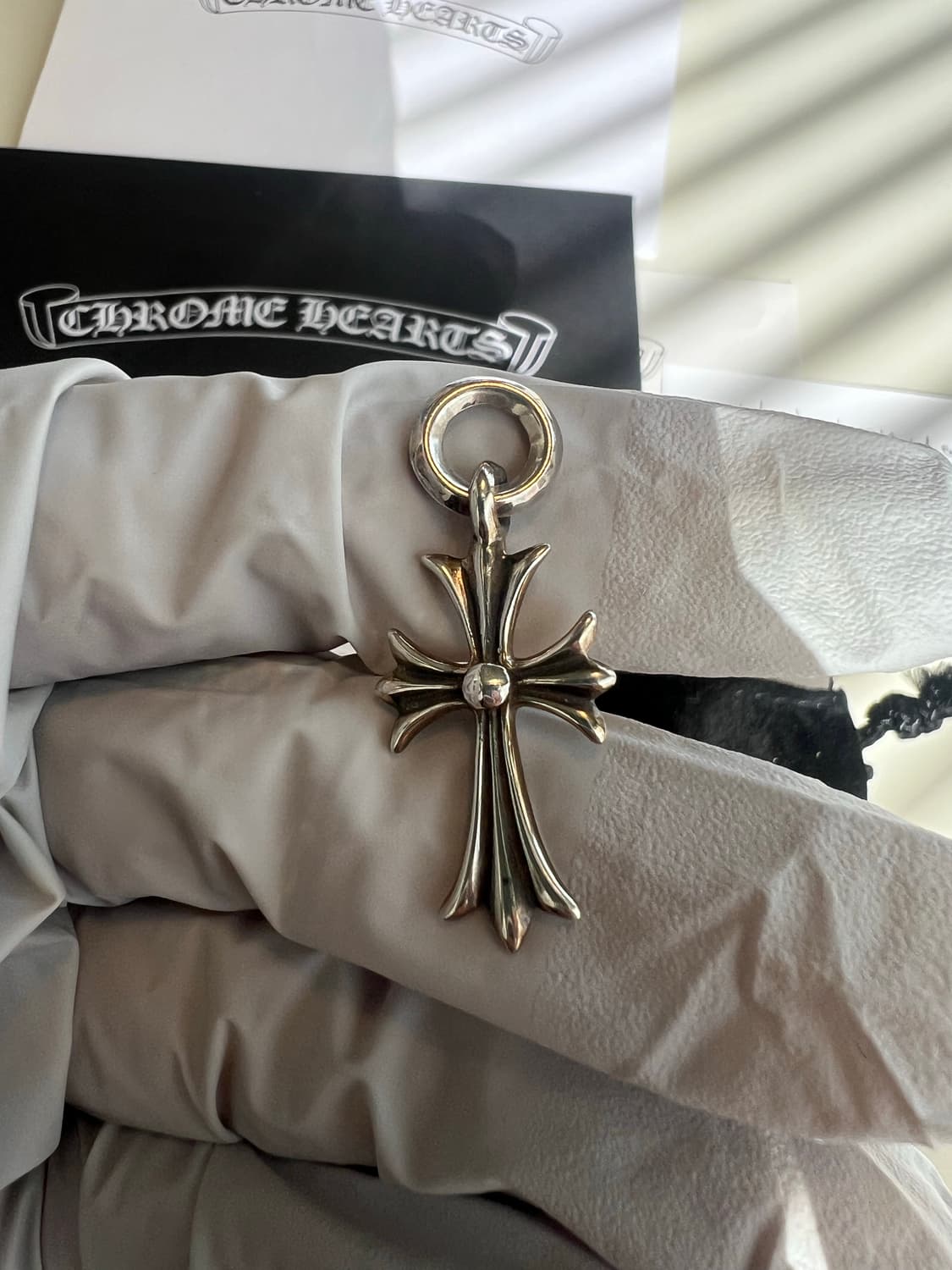 크롬하츠 타이니 크로스 펜던트 상품이미지7