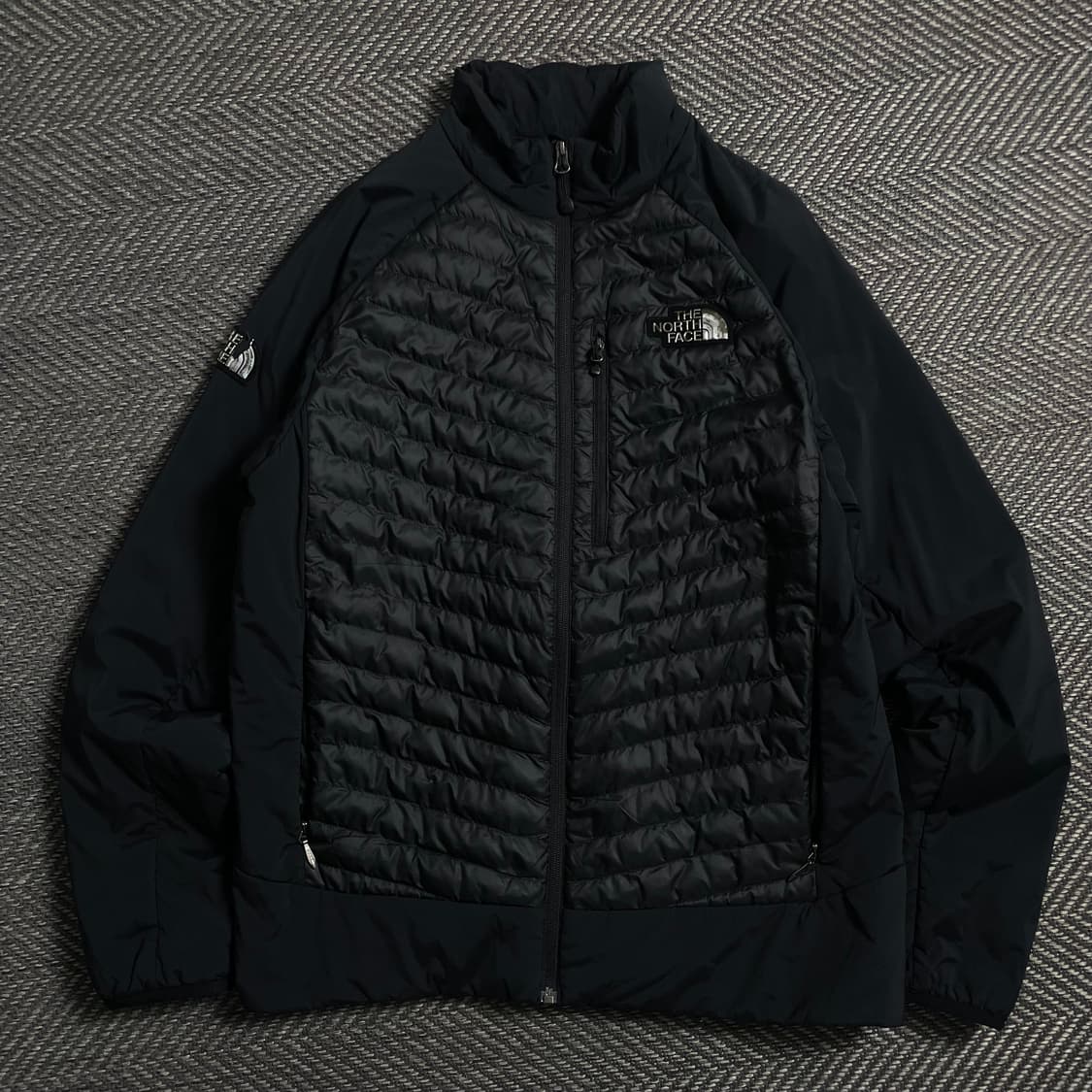 노스페이스 브이모션 경량 패딩 점퍼 블랙o 4747 상품이미지1