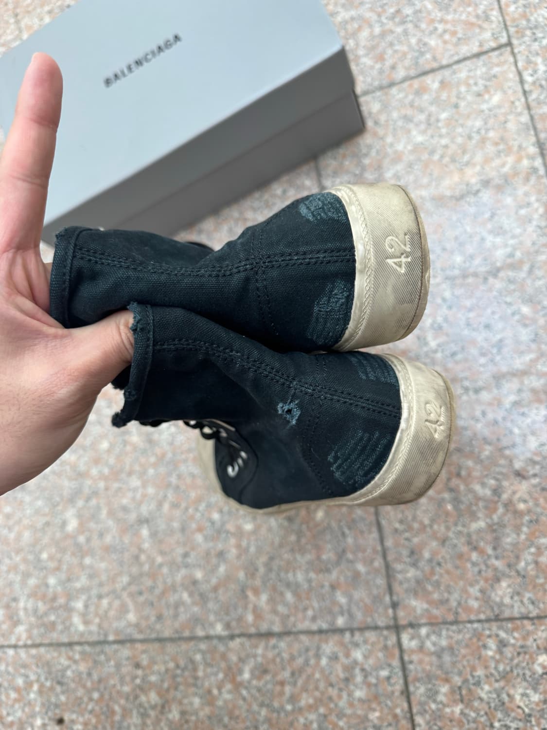 발렌시아가 파리 스니커즈 컨버스 상품이미지5