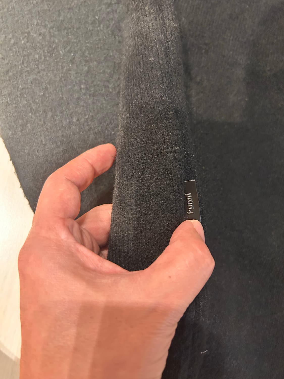 준지/ 세미오버핏 숏 가디건/ M(105) 상품이미지4