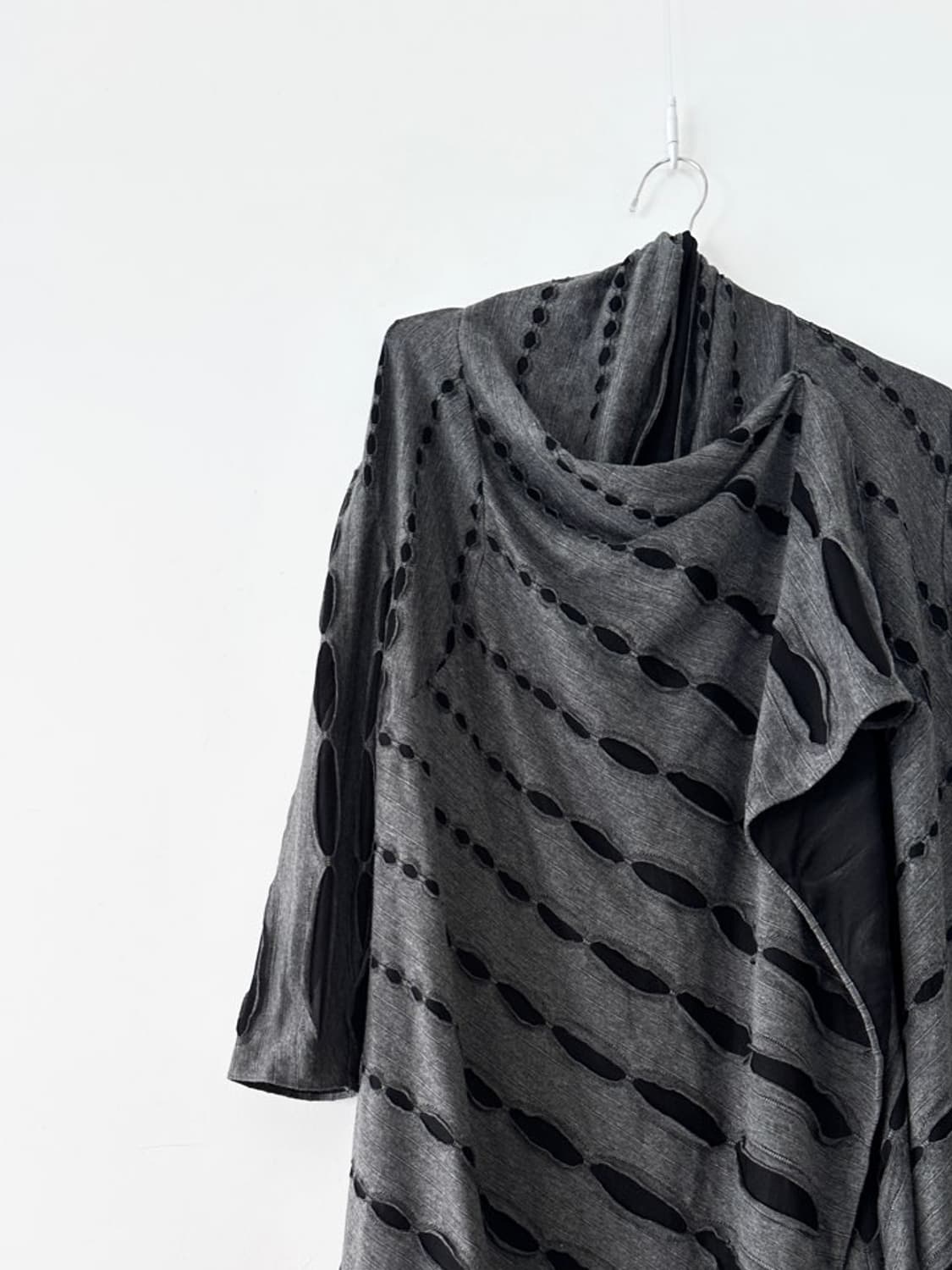 Hybrid punching drape open cardigan  상품이미지2