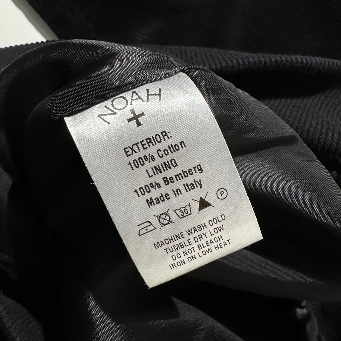 노아 코듀로이 V넥 가디건 자켓 블랙 상품이미지6