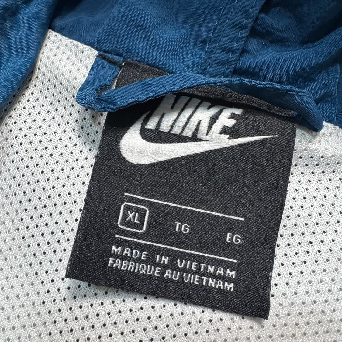 Name : 나이키 헤리티지 배색컬러 오버핏 바람막이 :) 상품이미지4