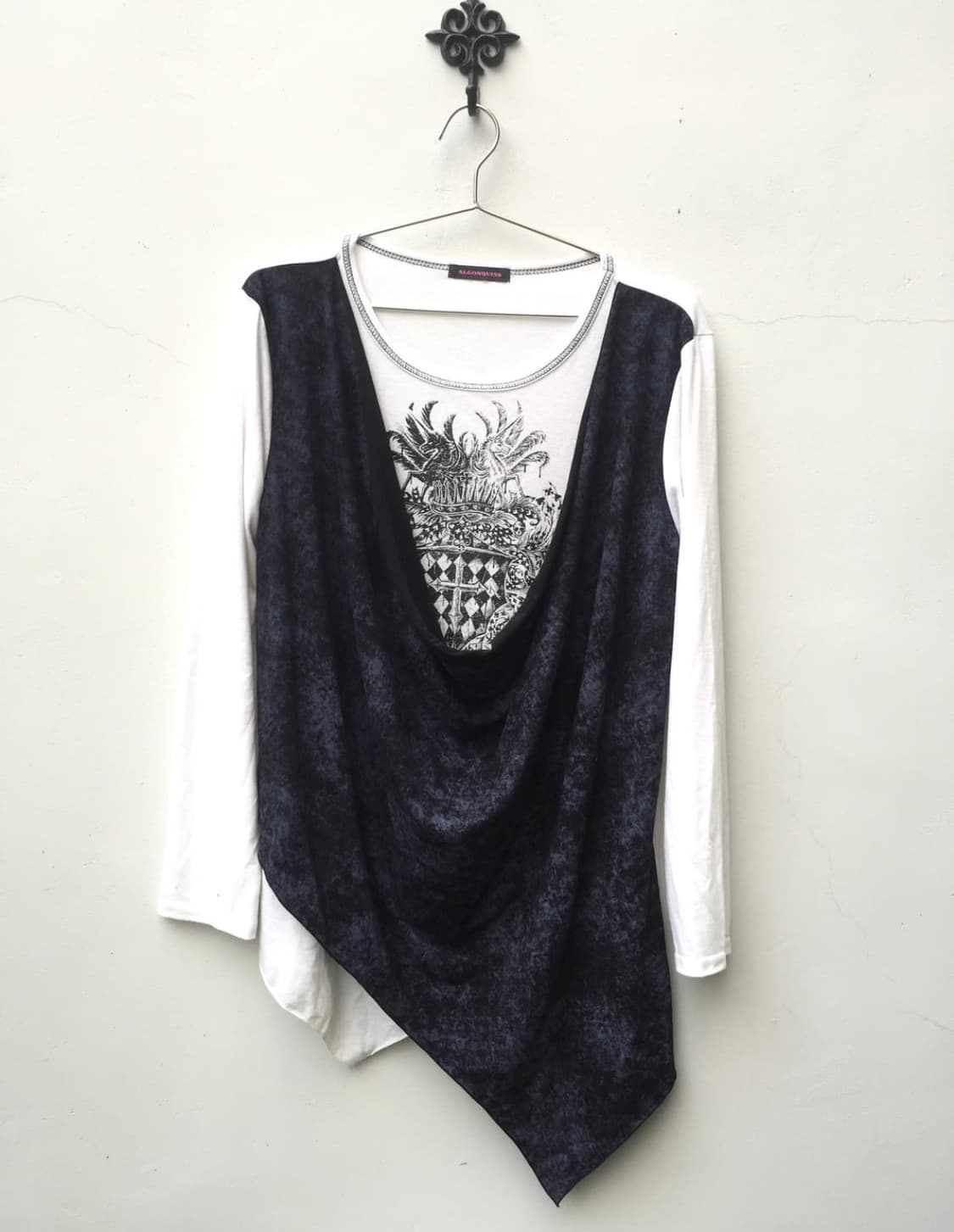 Algonquins asymmetrical layered 상품이미지1