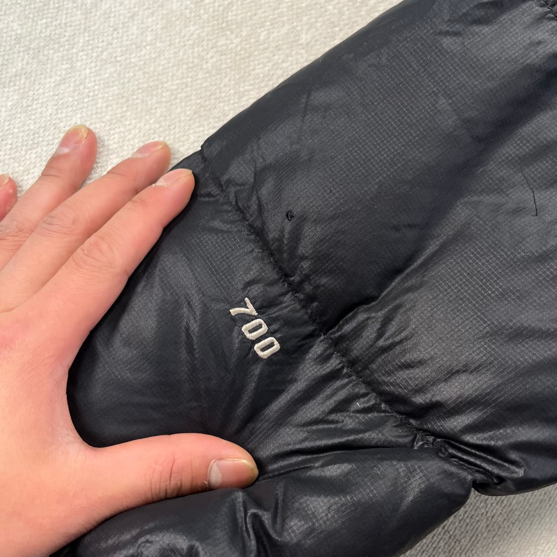 100 노스페이스 1996 눕시 700 패딩 상품이미지4