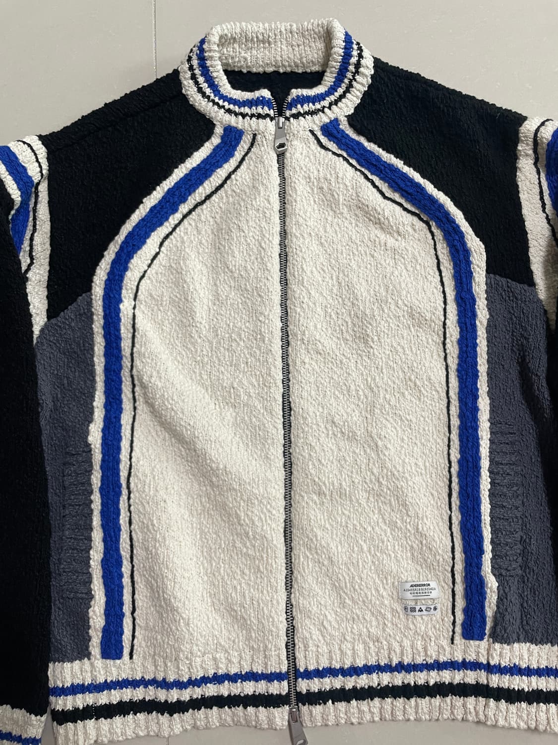 아더에러 알리브 Alieb 니트 자켓 느와르 상품이미지3