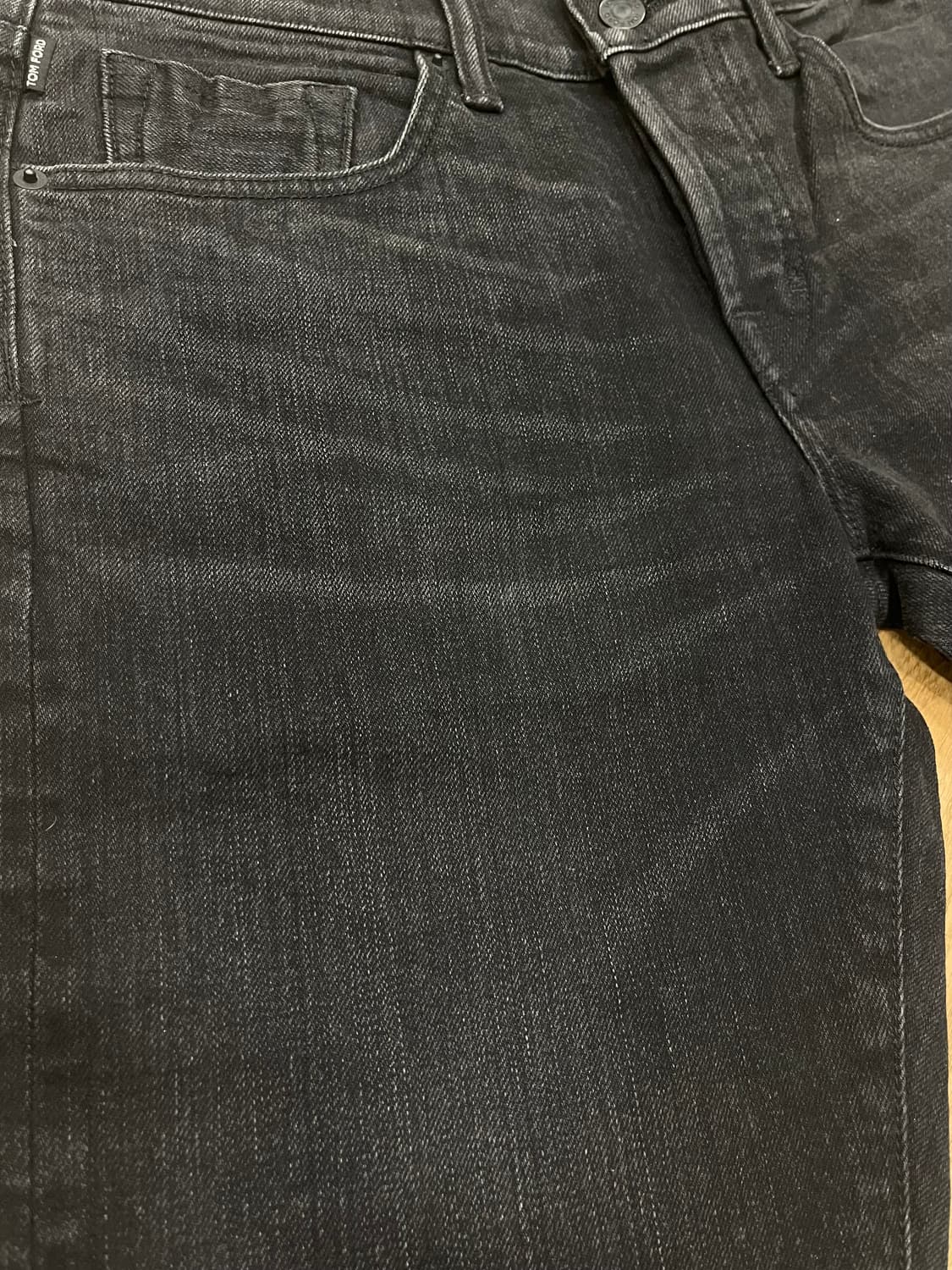 TOM FORD SELVEDGE WASHED BLACK JEAN 상품이미지4