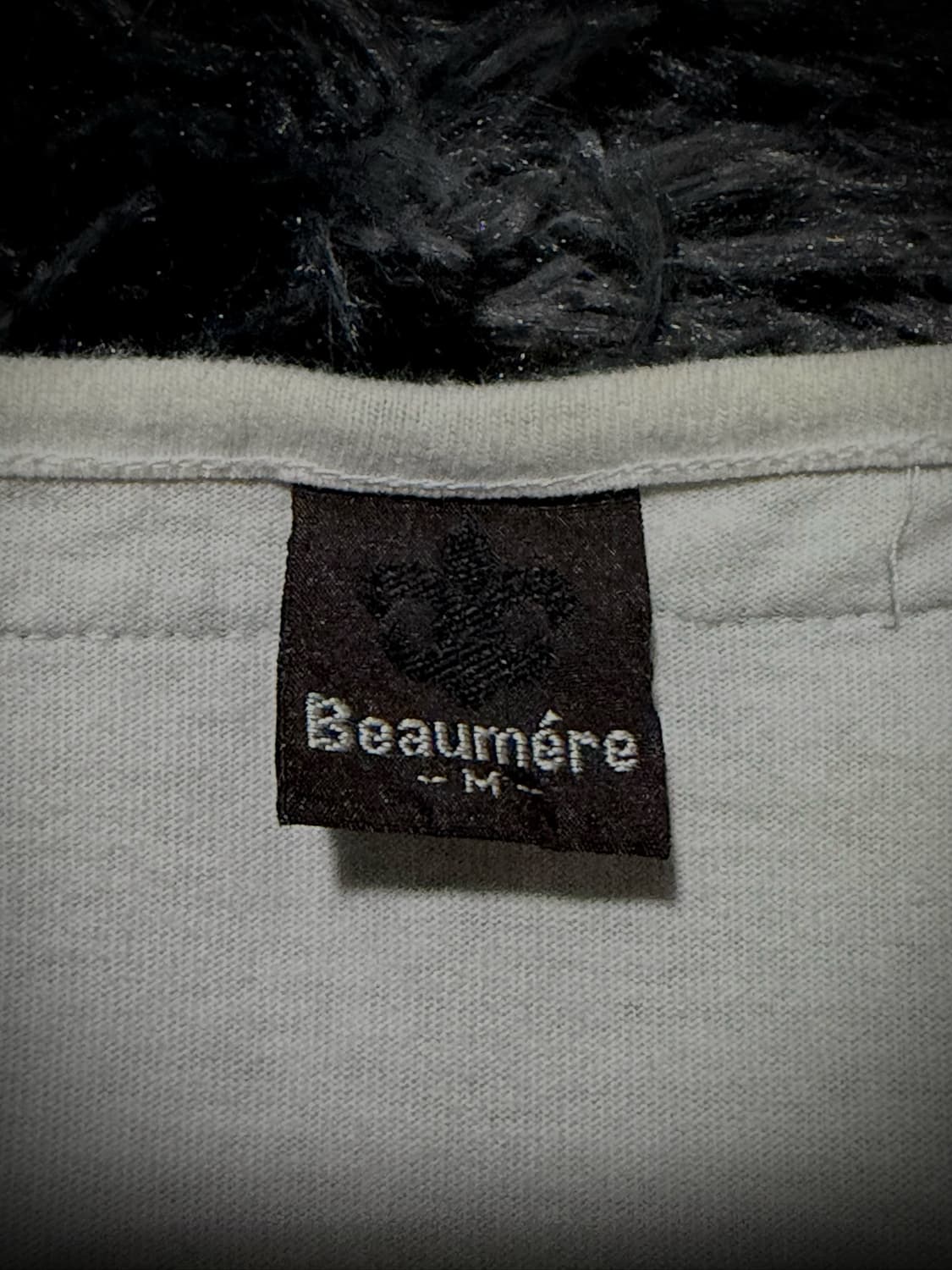 Beaumere 고딕 레터링 스컬 프린팅 아이렛 레이어드 슬리브리스 상품이미지9