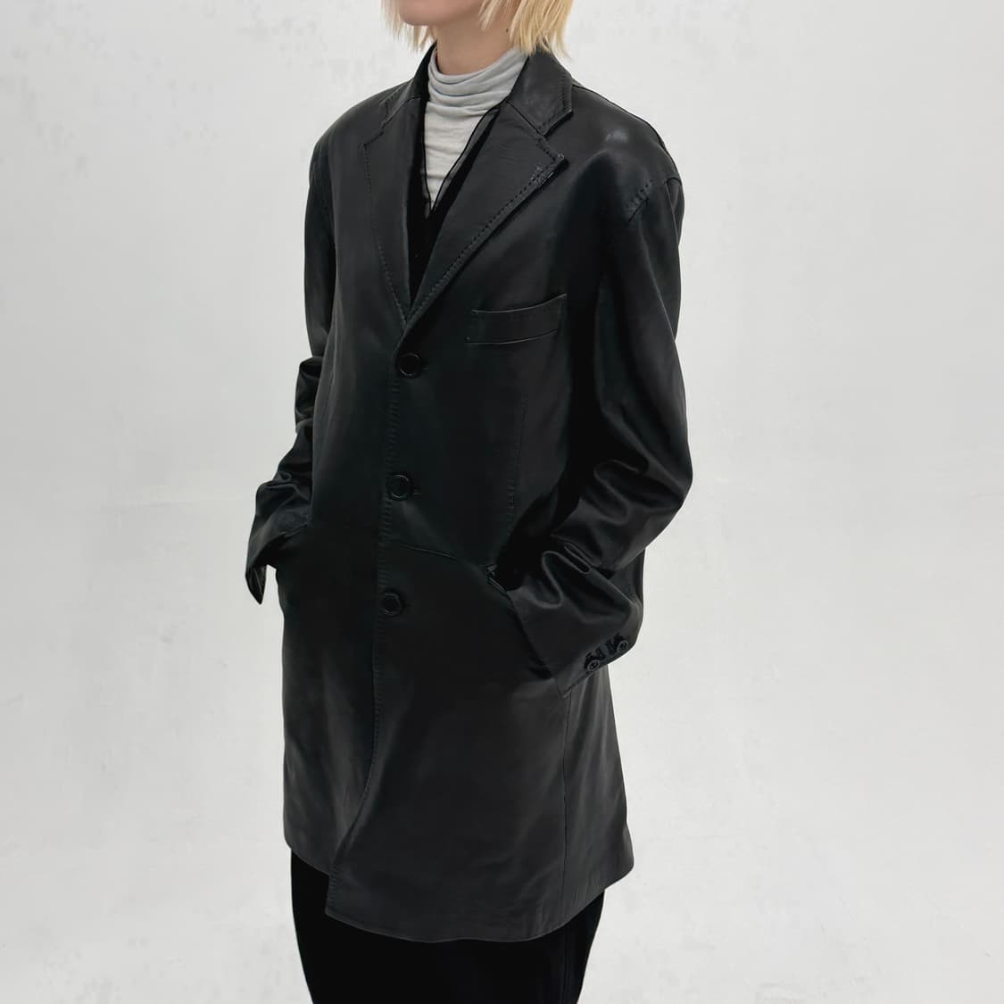 Vintage Leather chester field coat 상품이미지1