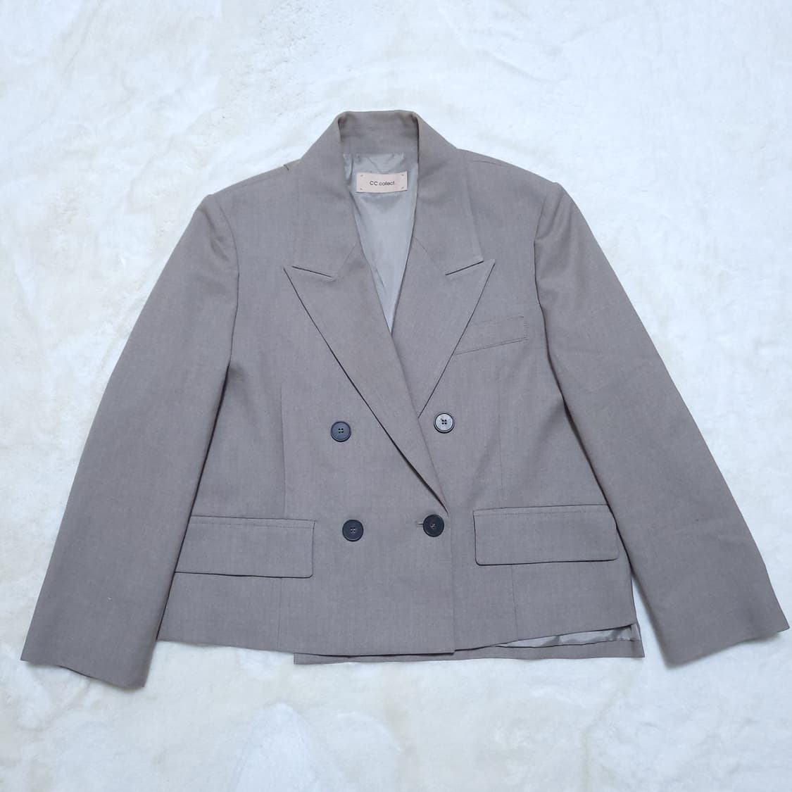 씨씨클럽 여성 크롭자켓 55 0404  뽀샤샤 상품이미지1