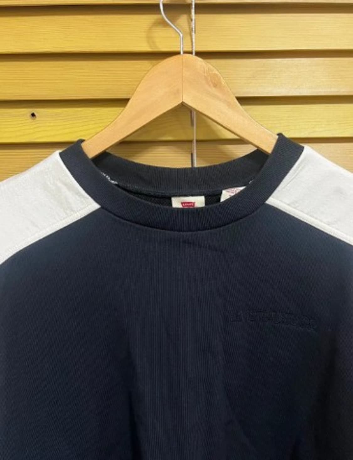 리바이스 여성 나그랑 맨투맨티셔츠 XS/55 상품이미지1