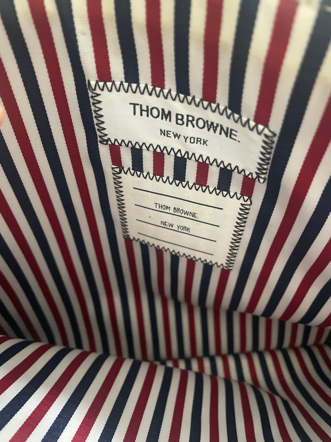 톰브라운 클러치백 판매 상품이미지3