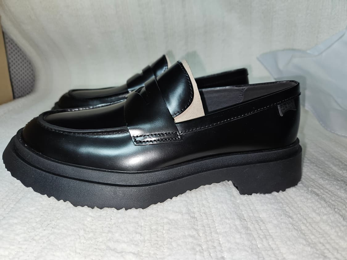 캠퍼 월든 레더 로퍼 블랙 Unisex  상품이미지5