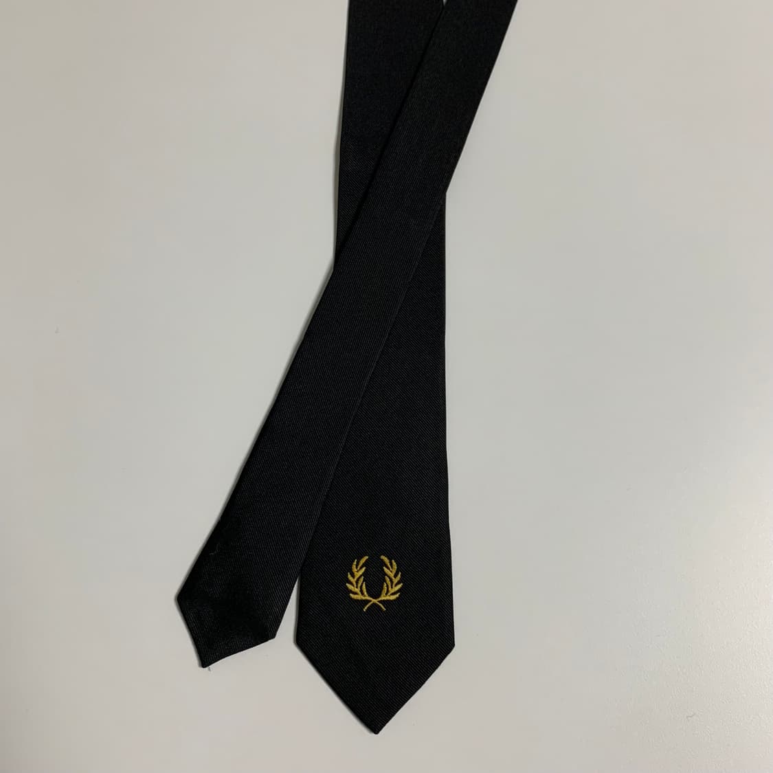 프레드페리(FRED PERRY) 블랙 내로우 슬림넥타이 명품 100실크 상품이미지2
