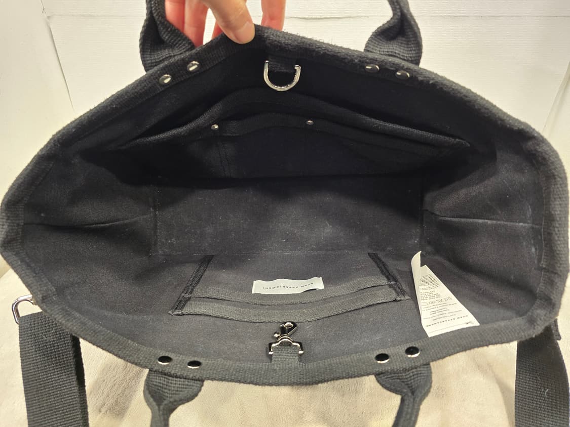 아밤 아파트멍 텀블러백 토트백 숄더백 M 블랙 상품이미지8