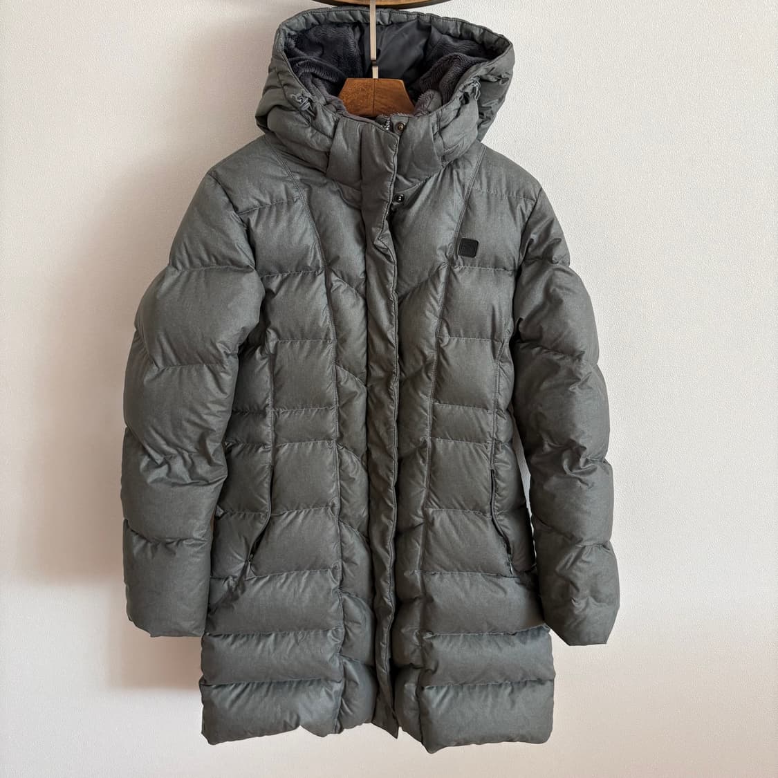 노스페이스 구스다운 롱패딩 여성 90(L) 상품이미지1