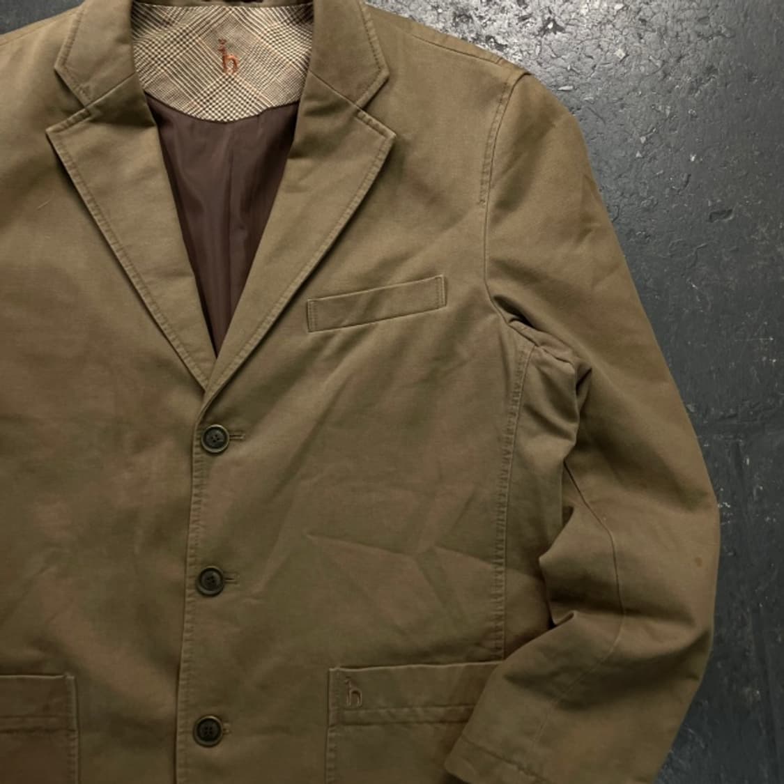 100 헤지스 쓰리버튼 블레이저 자켓 상품이미지2