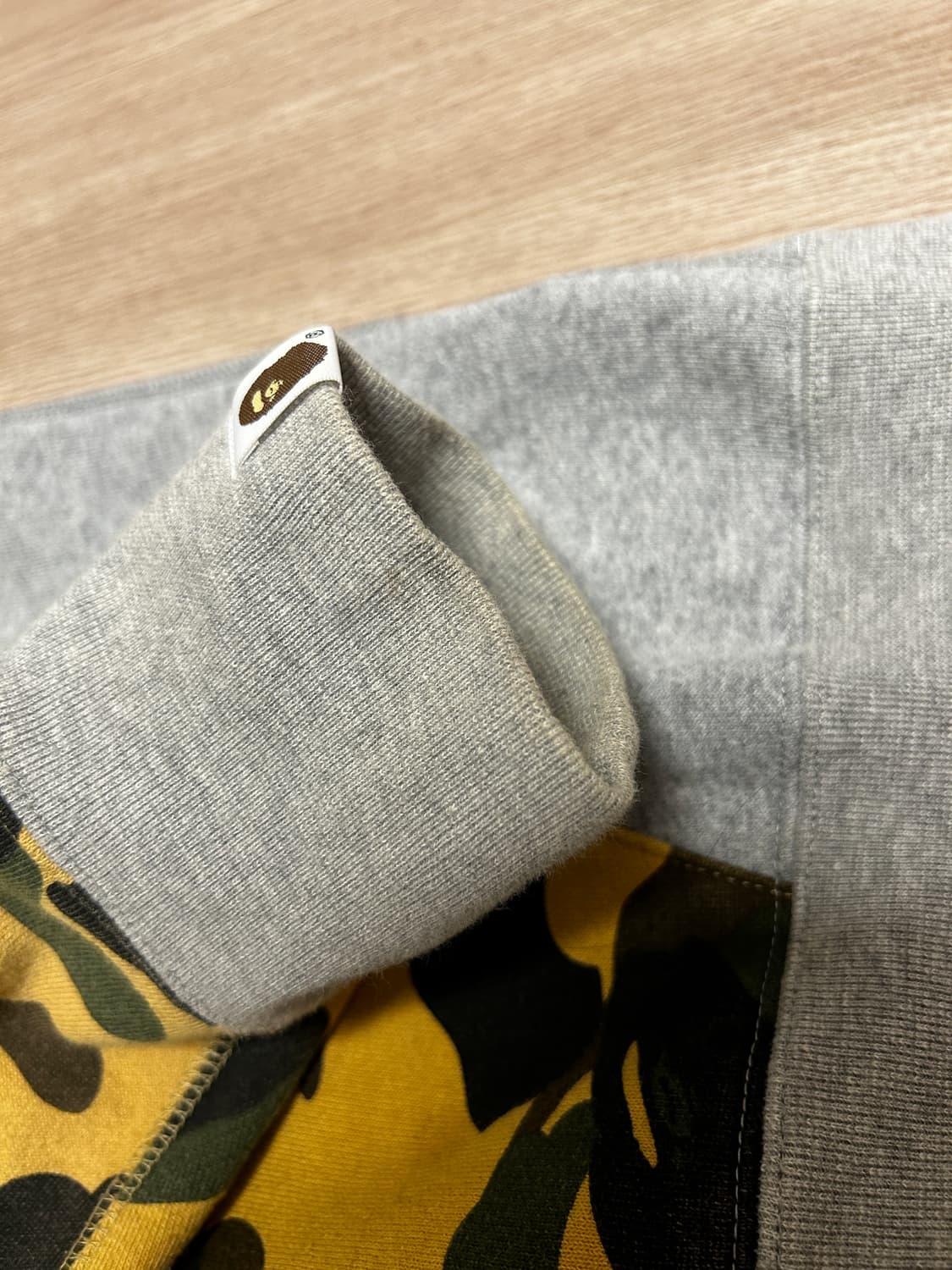 Bape 베이프 그레이 카모 샤크 후드집업 그레이  상품이미지2