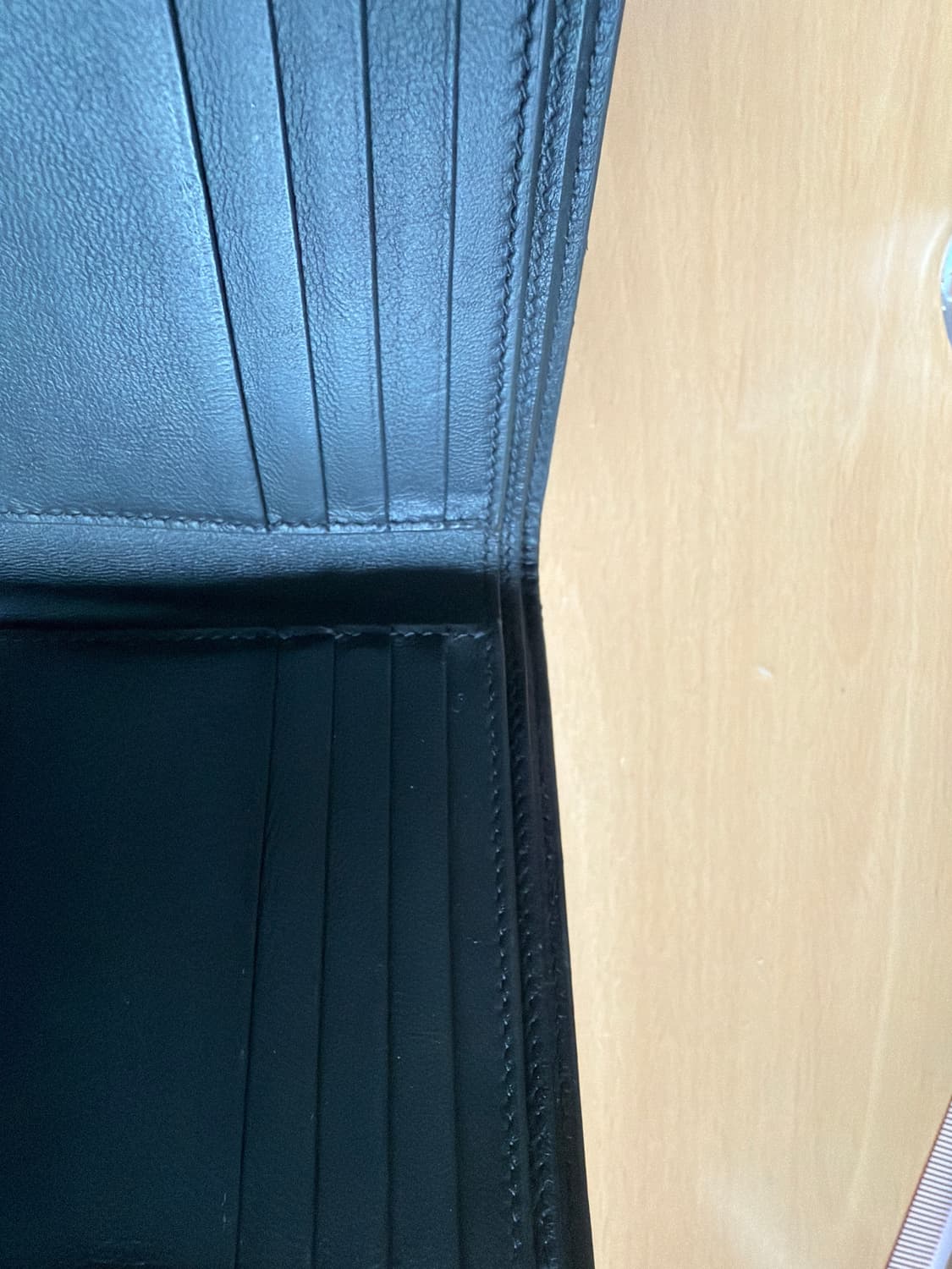 발렌시아가 반지갑 상품이미지2