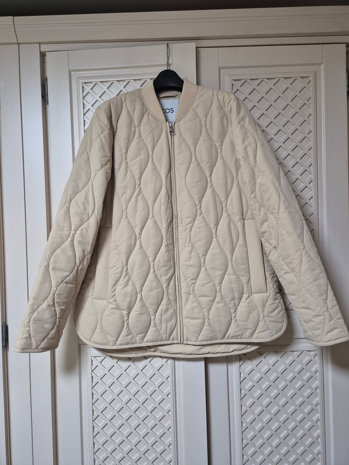 COS 퀼팅 라이너 자켓 상품이미지1